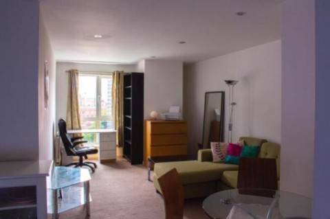 View Full Details for 1004 7 Masshouse Plaza, Birmingham, B5 5JN, UK