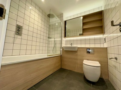Images for 218 Digbeth One2 Digbeth Square, 10 Lombard Street, Birmingham, Warwickshire, B12 0QD, UK EAID:381155211 BID:263363
