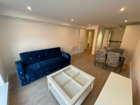 View Full Details for 138 Digbeth One2 Digbeth Square, 193 Cheapside, Birmingham, West Midlands, B12 0QF, UK