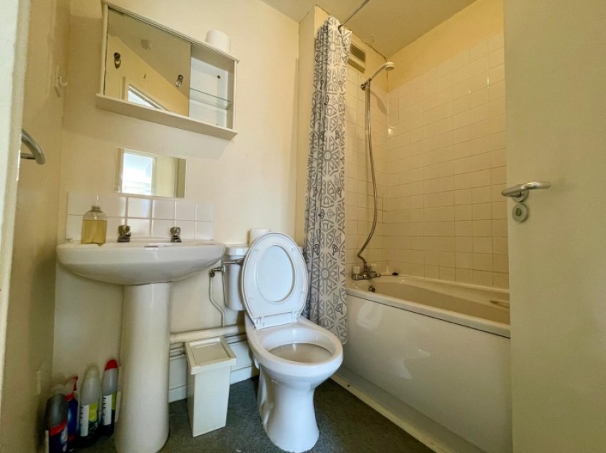 Images for Flat 14 City Heights, 85 Old Snow Hill, Birmingham, West Midlands, B4 6HW, UK