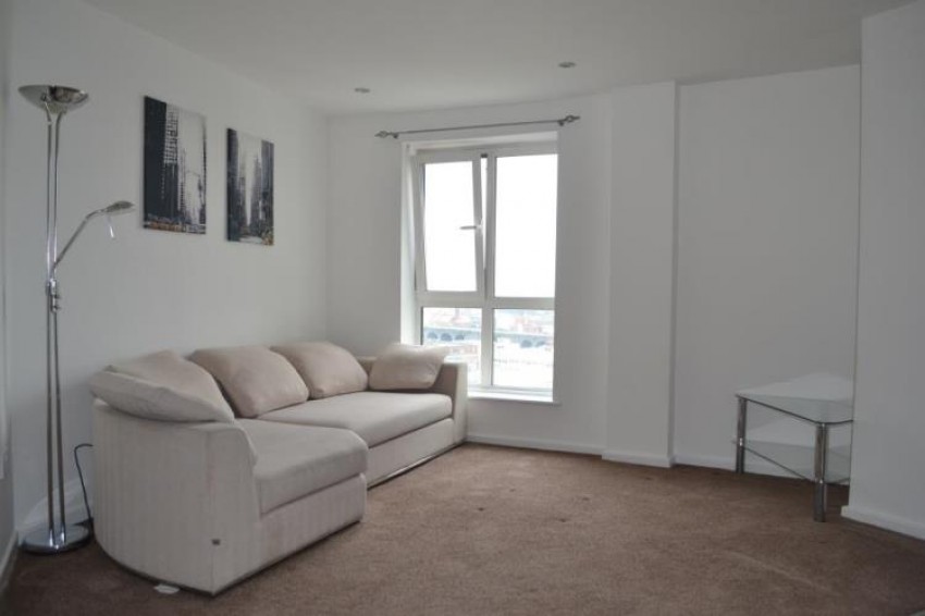 Images for 812 7 Masshouse Plaza, Birmingham, B5 5JN, UK