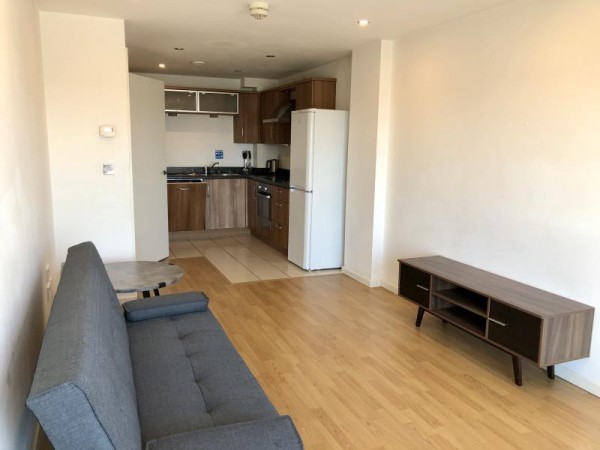 308 7 Masshouse Plaza, Birmingham, B5 5JL, UK