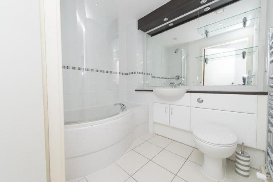 Images for 412 7 Masshouse Plaza, Birmingham, B5 5JL, UK