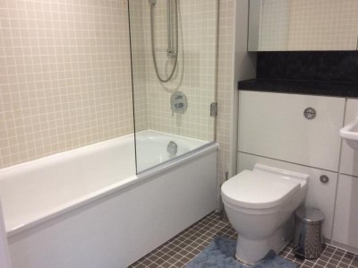 Images for 3305 Beetham Tower 12 Suffolk Street Queensway, Birmingham, B1 1BY, UK EAID:381155211 BID:263363