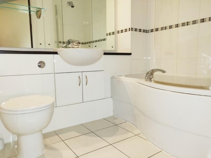 Images for 802 7 Masshouse Plaza, Birmingham, B5 5JN, UK